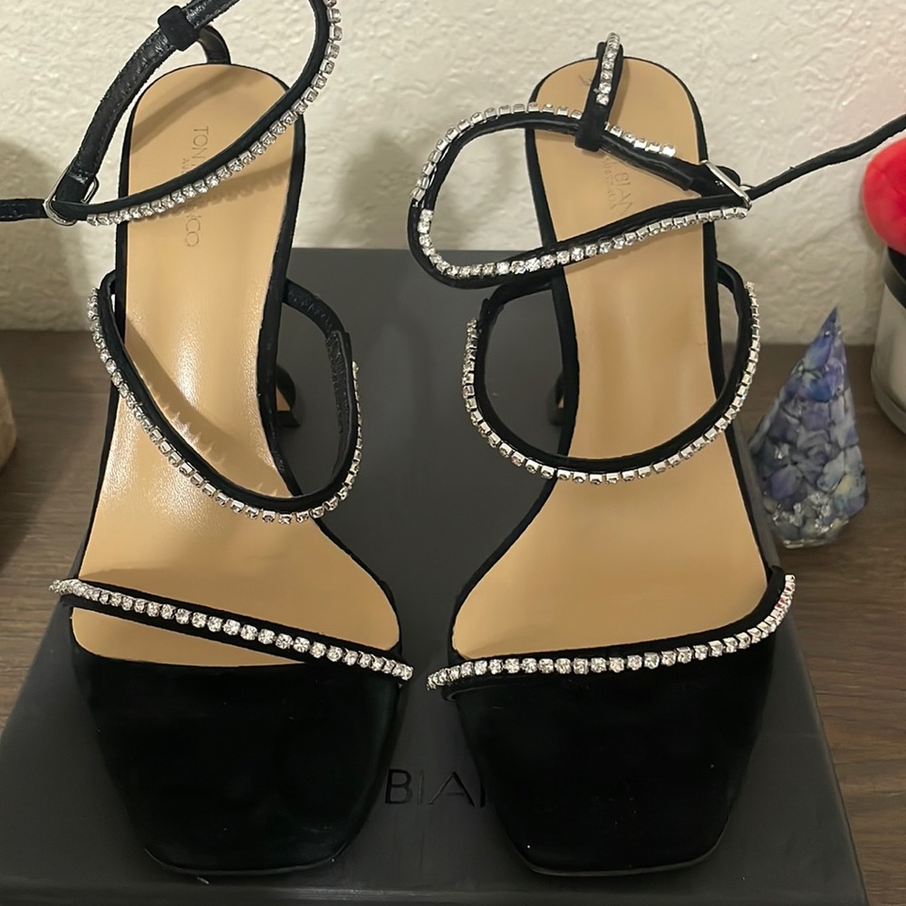 Tony Bianco Shy size 8
